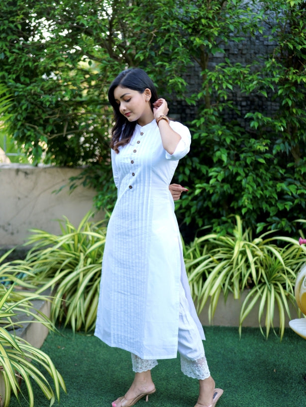 Frost Pleat